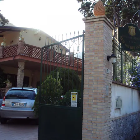 La Spada Bed & Breakfast *