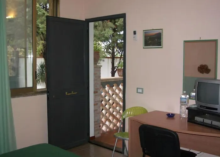 拉斯帕达别墅 3* 陶尔米纳